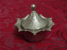 قندان
