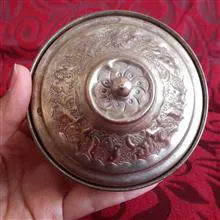 قندان