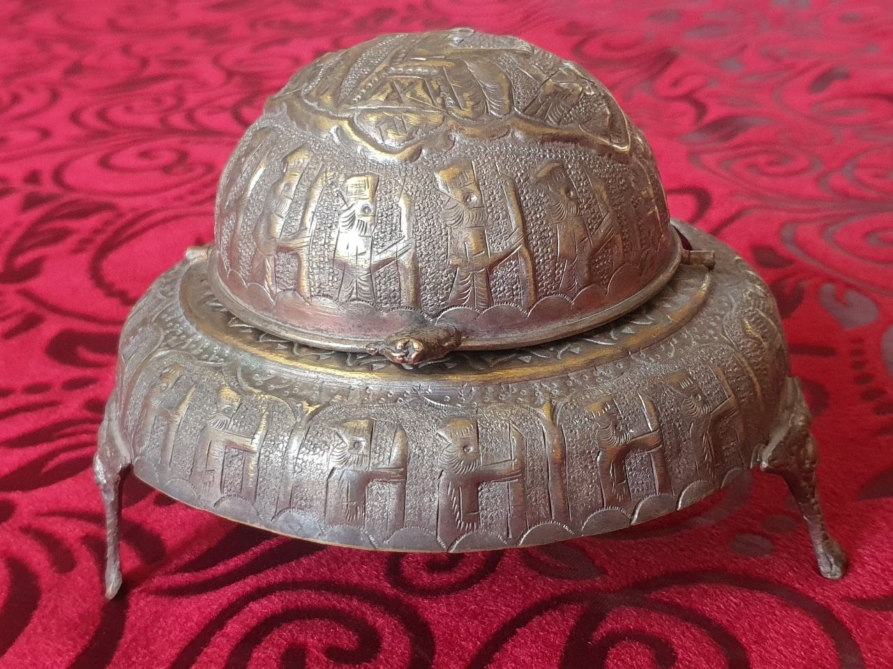 خاویار خوری برنجی قلم دستی پهلوی
