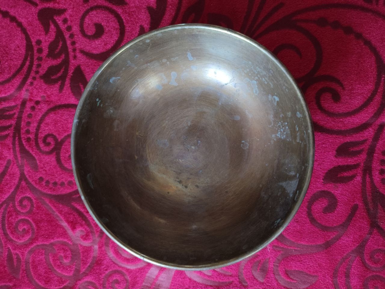 کاسه زیر سماوری برنجی پایه دار پهلوی