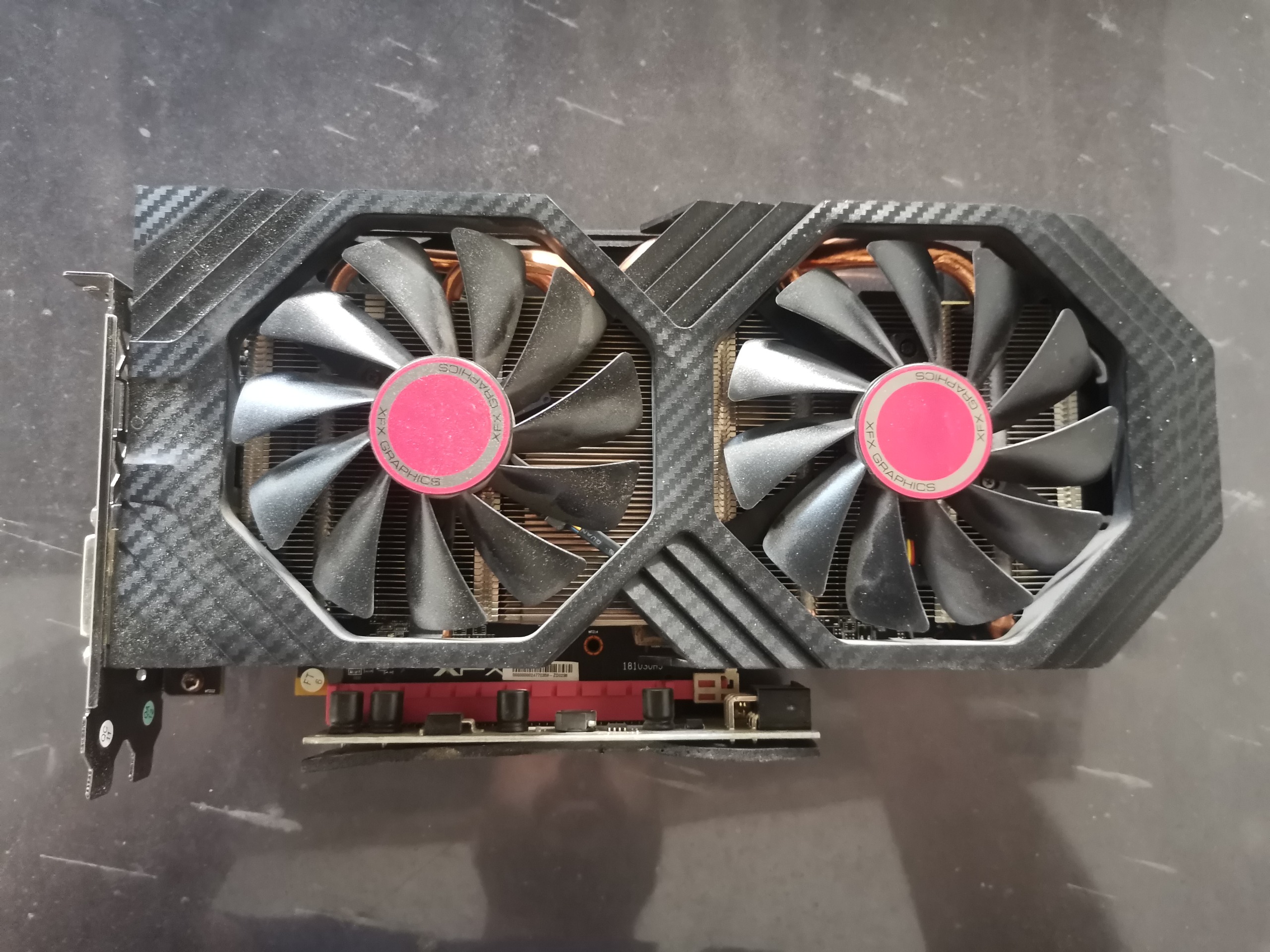 2 عدد کارت گرافیک 8 گیگابایت XFX
