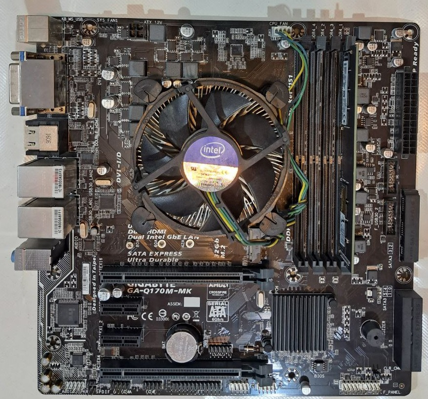 باندل نسل 7 CORE i3 گیگابایت