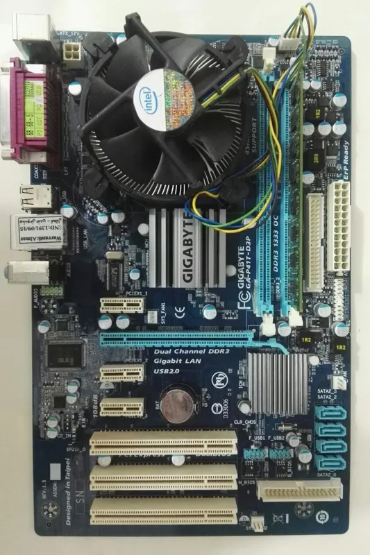 گیگا 4هسته DDRIII