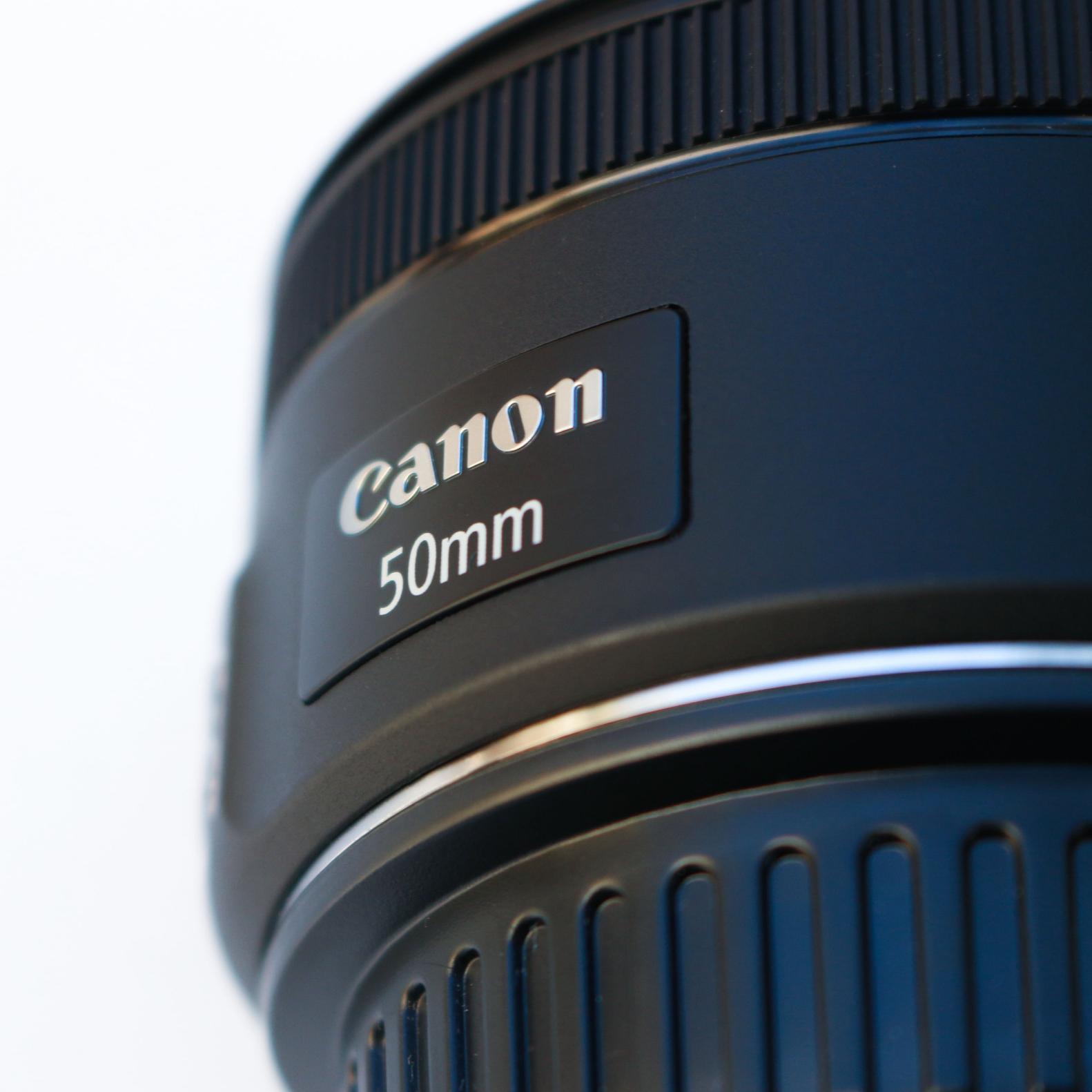 لنز کنون 50mm f1.8 STM