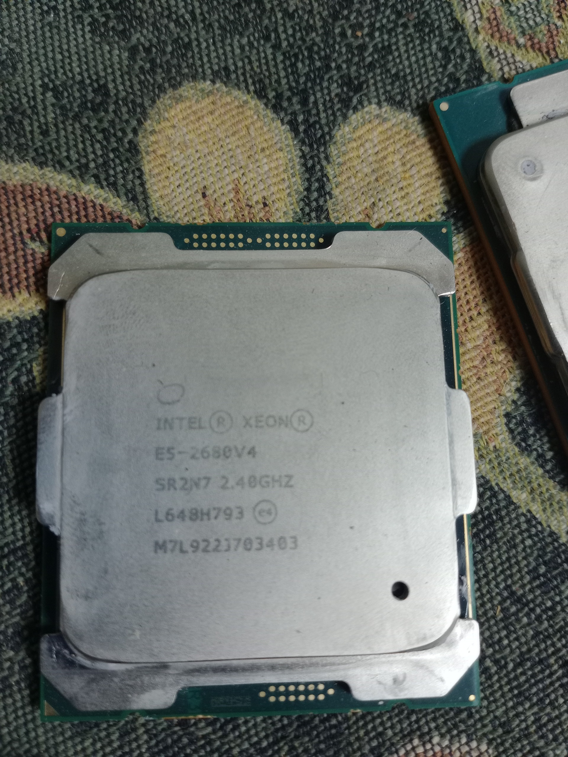 Xeon 2680 v4 intel lga2011v3