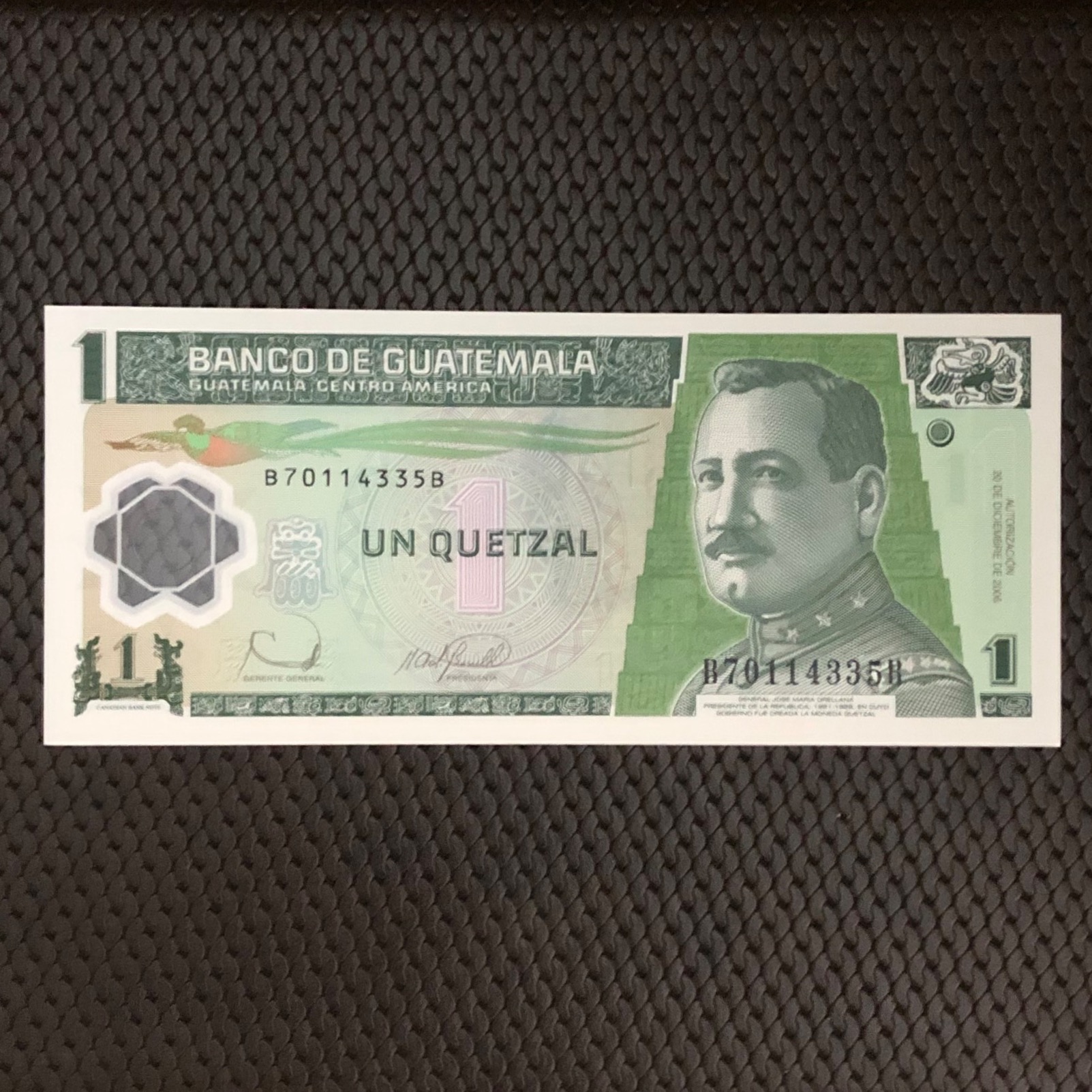 اسکناس تک بانکی 1 دلار گواتمالا شماره متفاوت