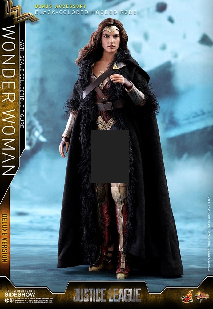 Wonder woman hot toys اکشن فیگور (گال گدوت)