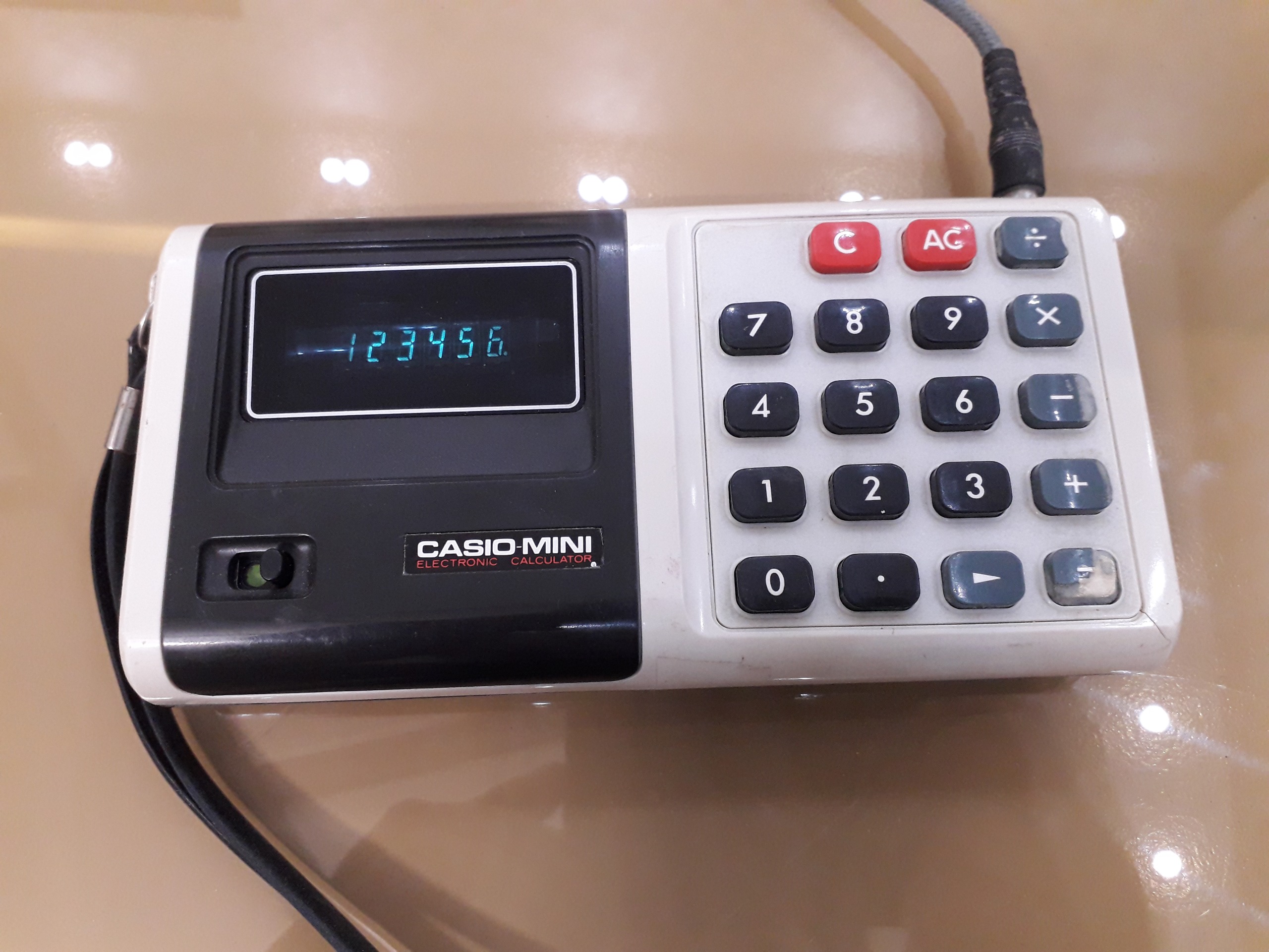 ماشین حساب لامپی CASIO خاص و آرشیوی