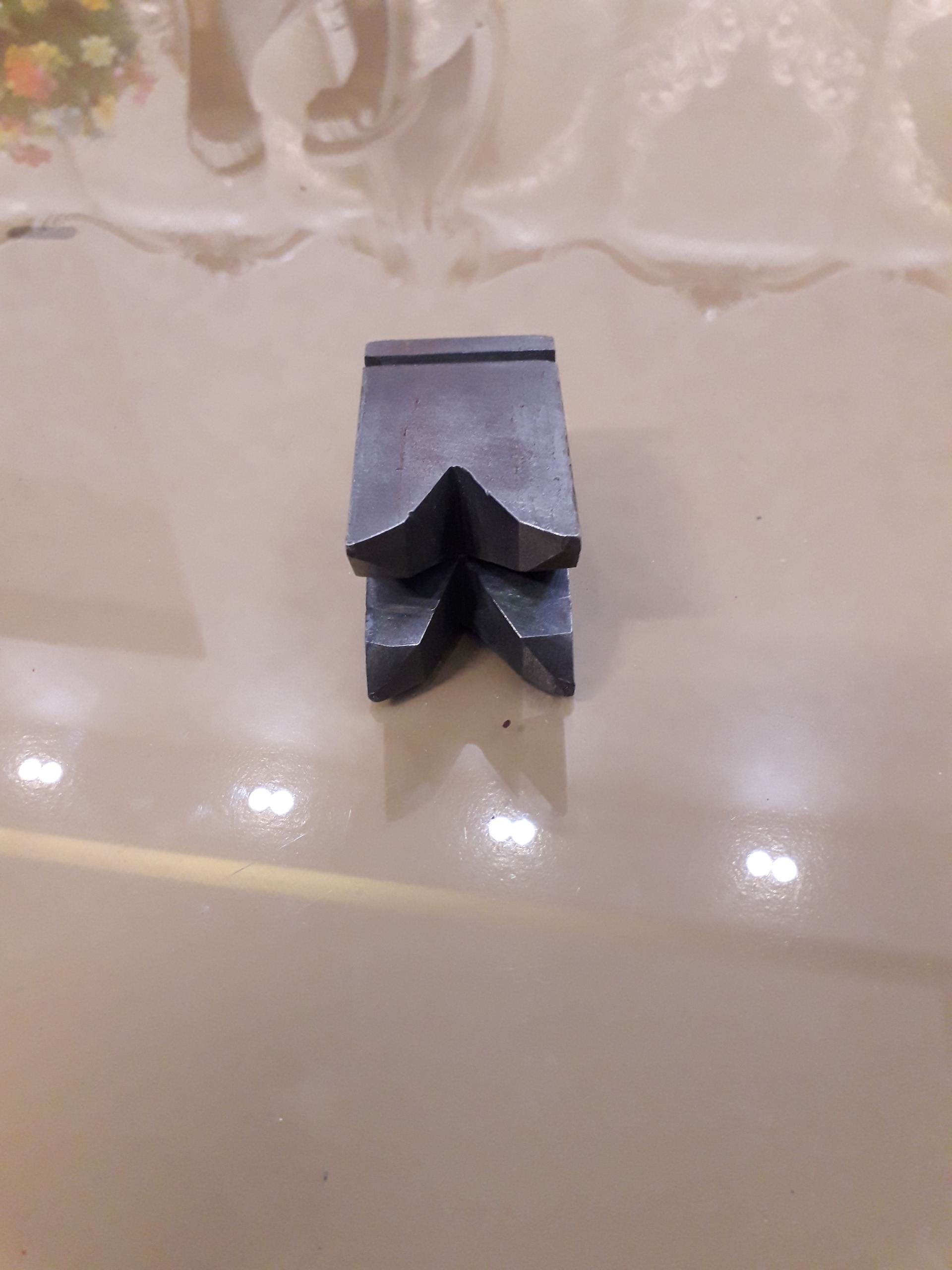 سندان جواهرسازی قدیمی