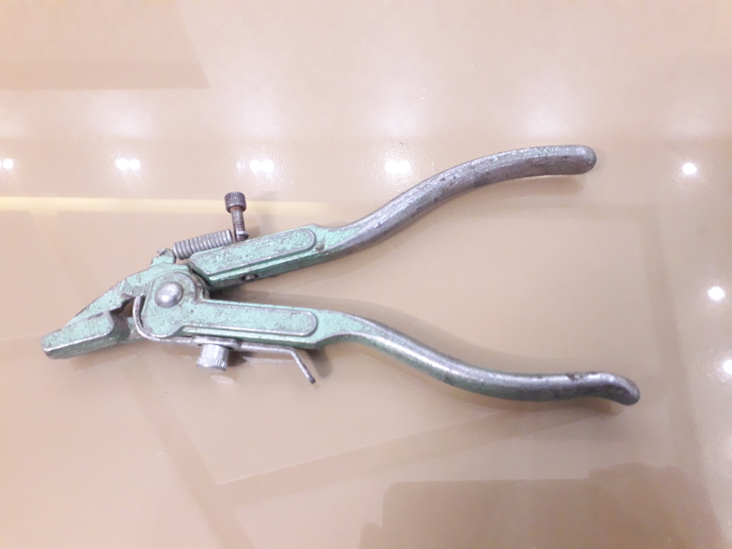 انبر دندانه نجاری آلمانی