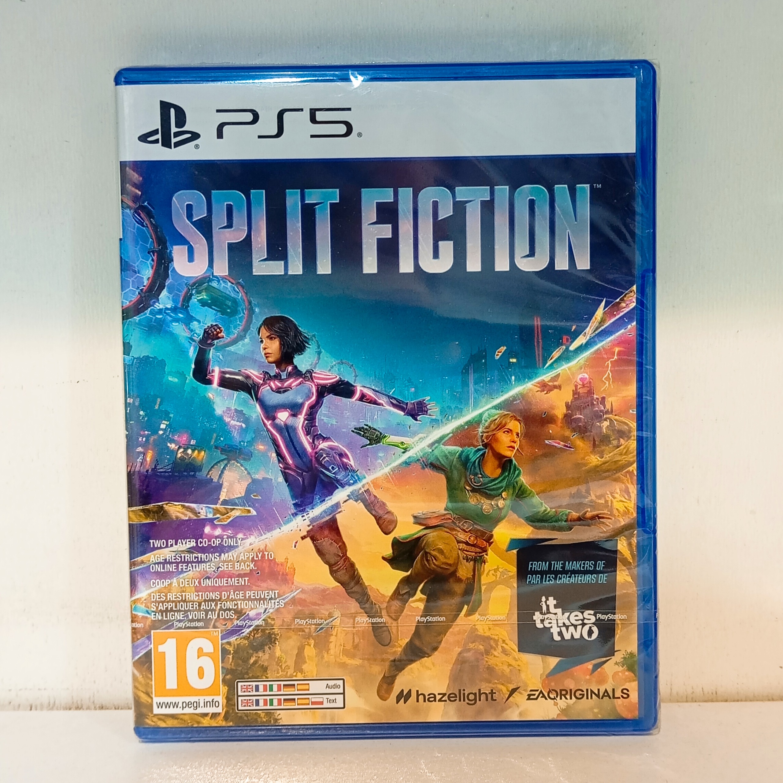 Split Fiction (آکبند)
