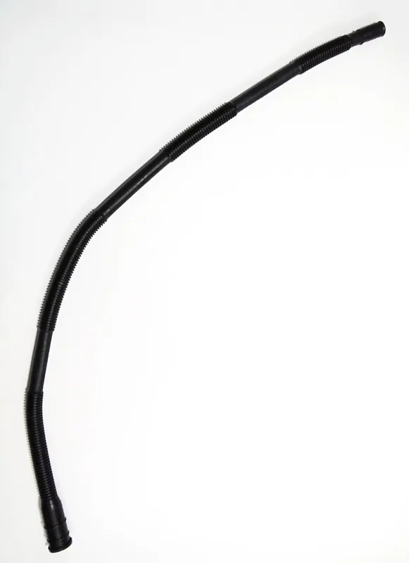 شیلنگ باک بنزین