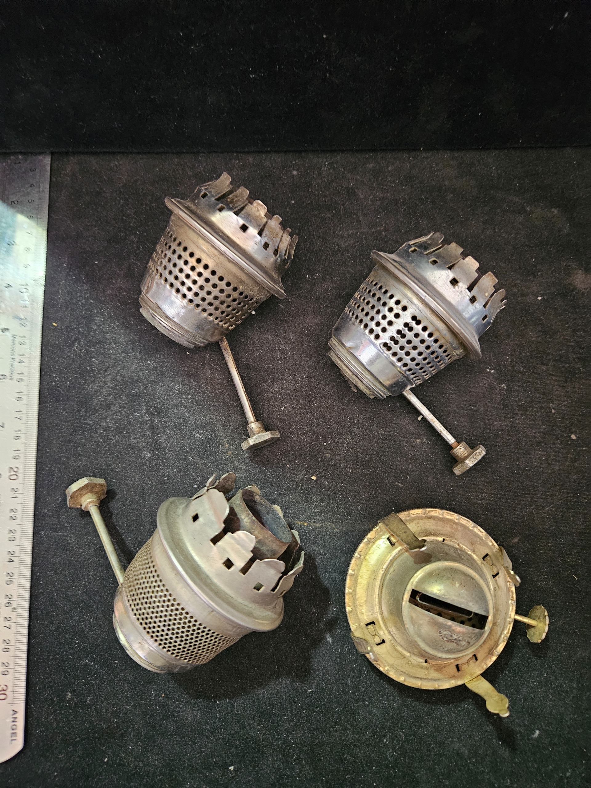 4 عدد موتور گرد سوز سایز بزرگ و ساعت قدیمی