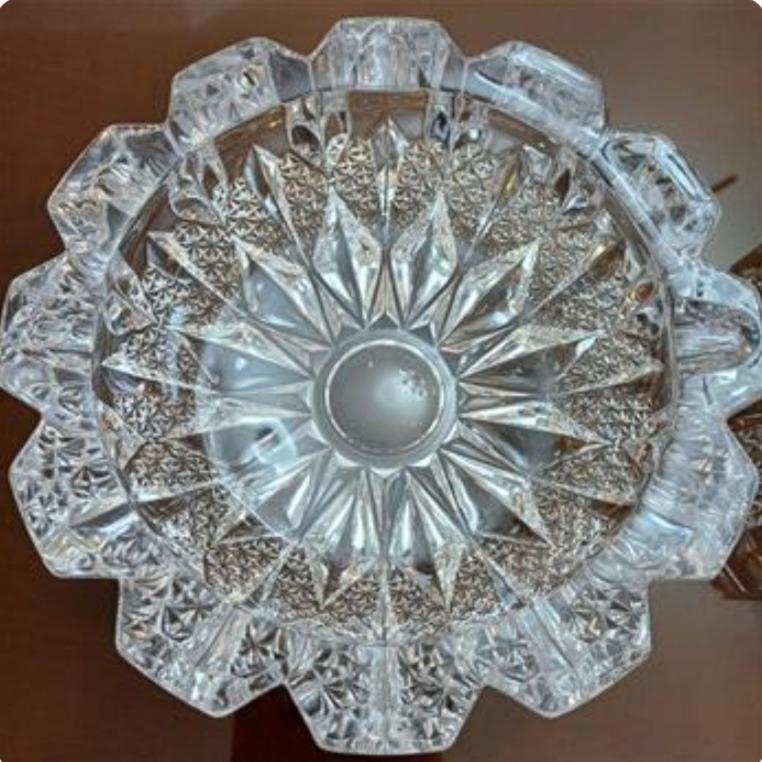 زیرسیگاری  کریستال چک