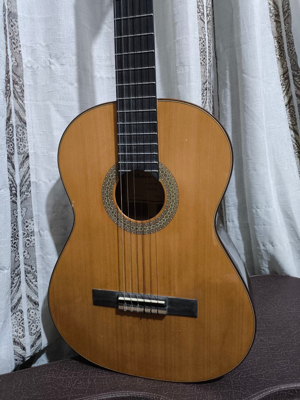 گیتار Antonio Alvarez