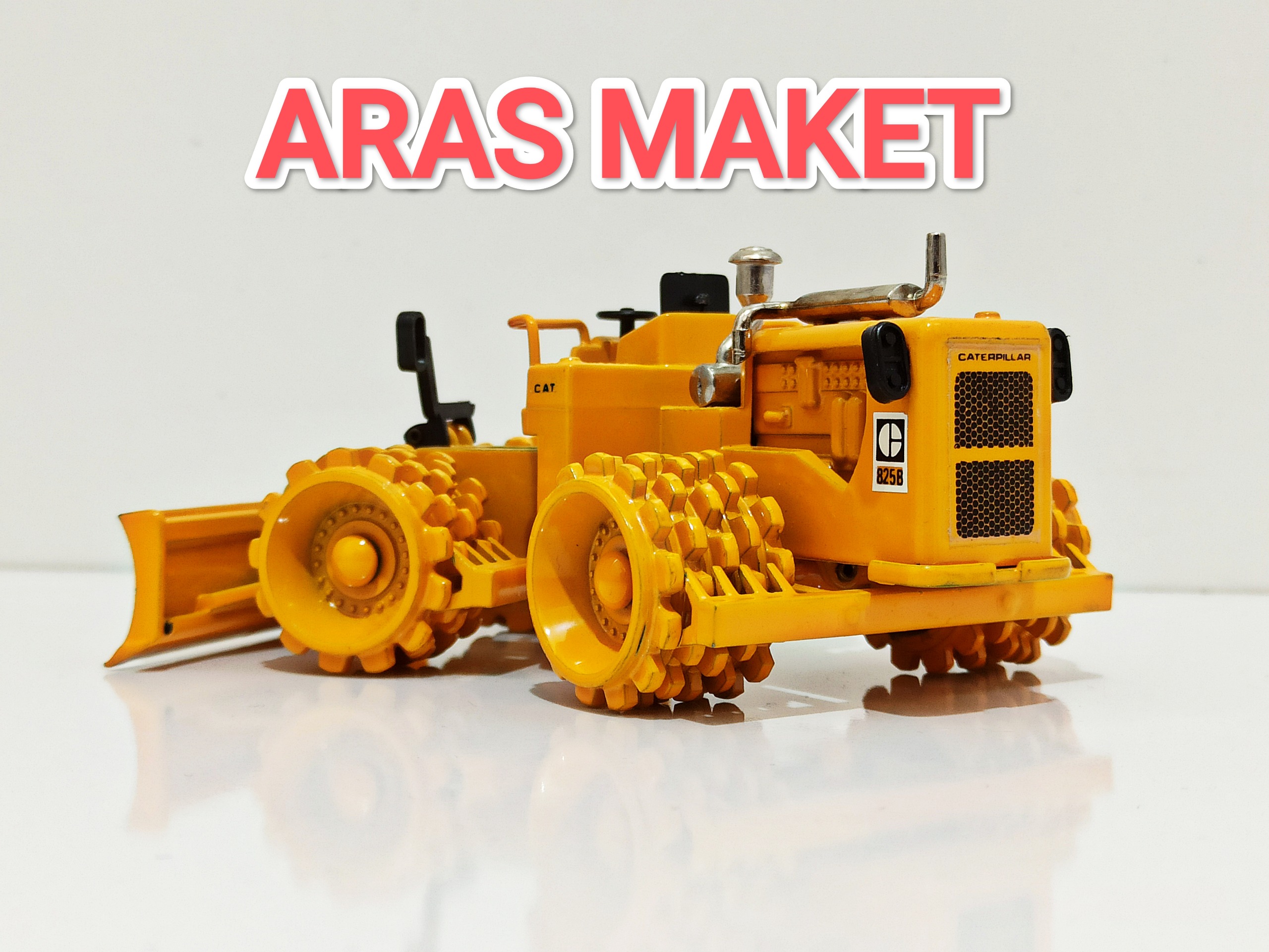 ماکت فلزی اسپانیایی لودر کاترپیلار CAT825B جوال