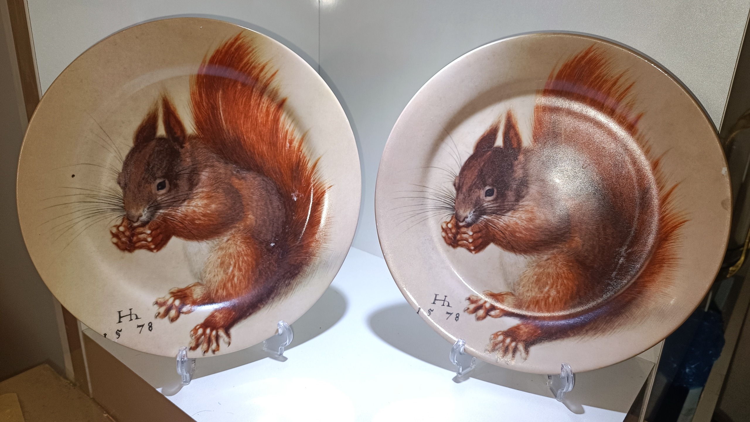 دیوارکوب آنتیک و قدیمی اروپایی