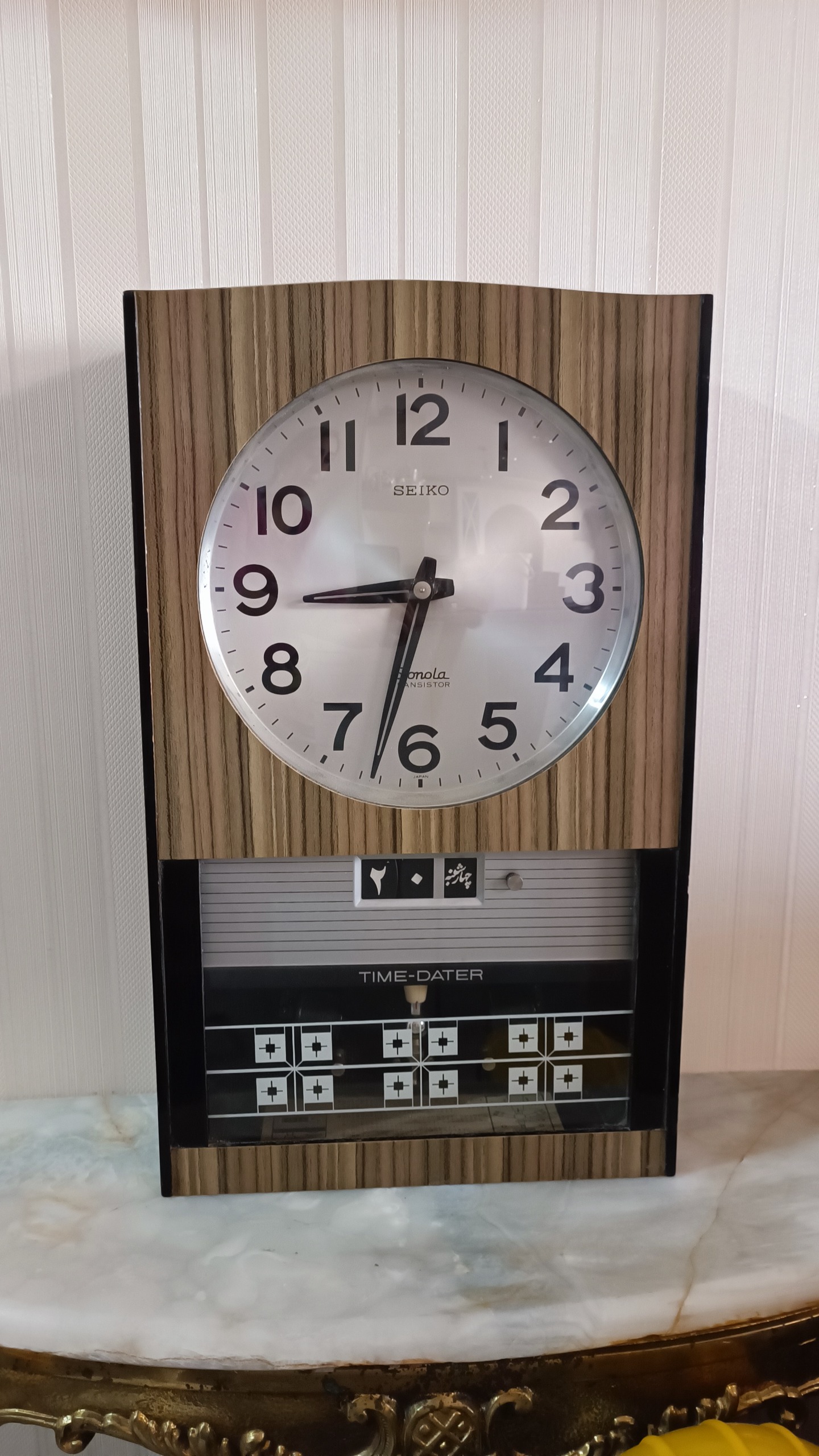 ساعت دیواری ژاپنی قدیمی