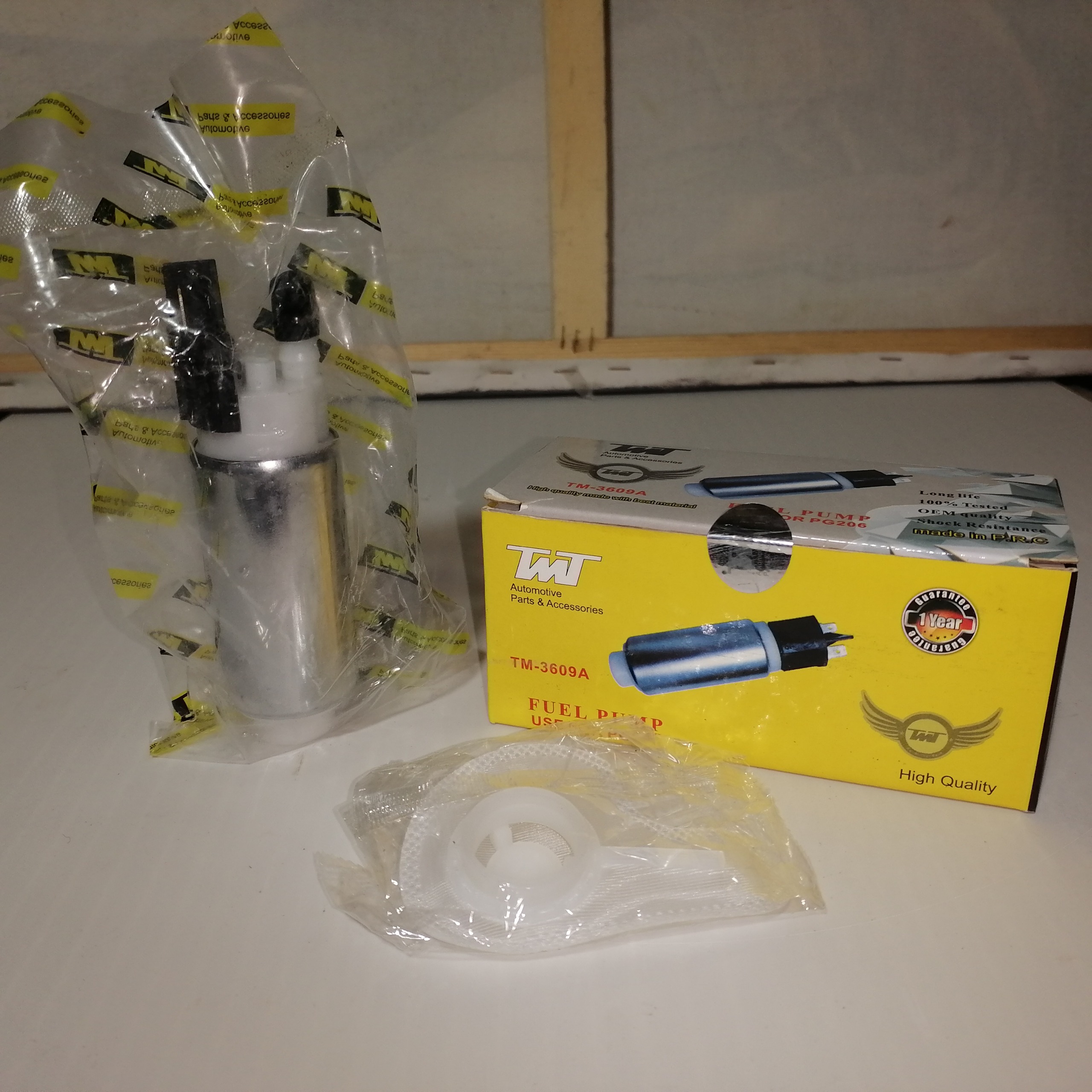 پمپ بنزین وانت آریسان 1 برند TMT