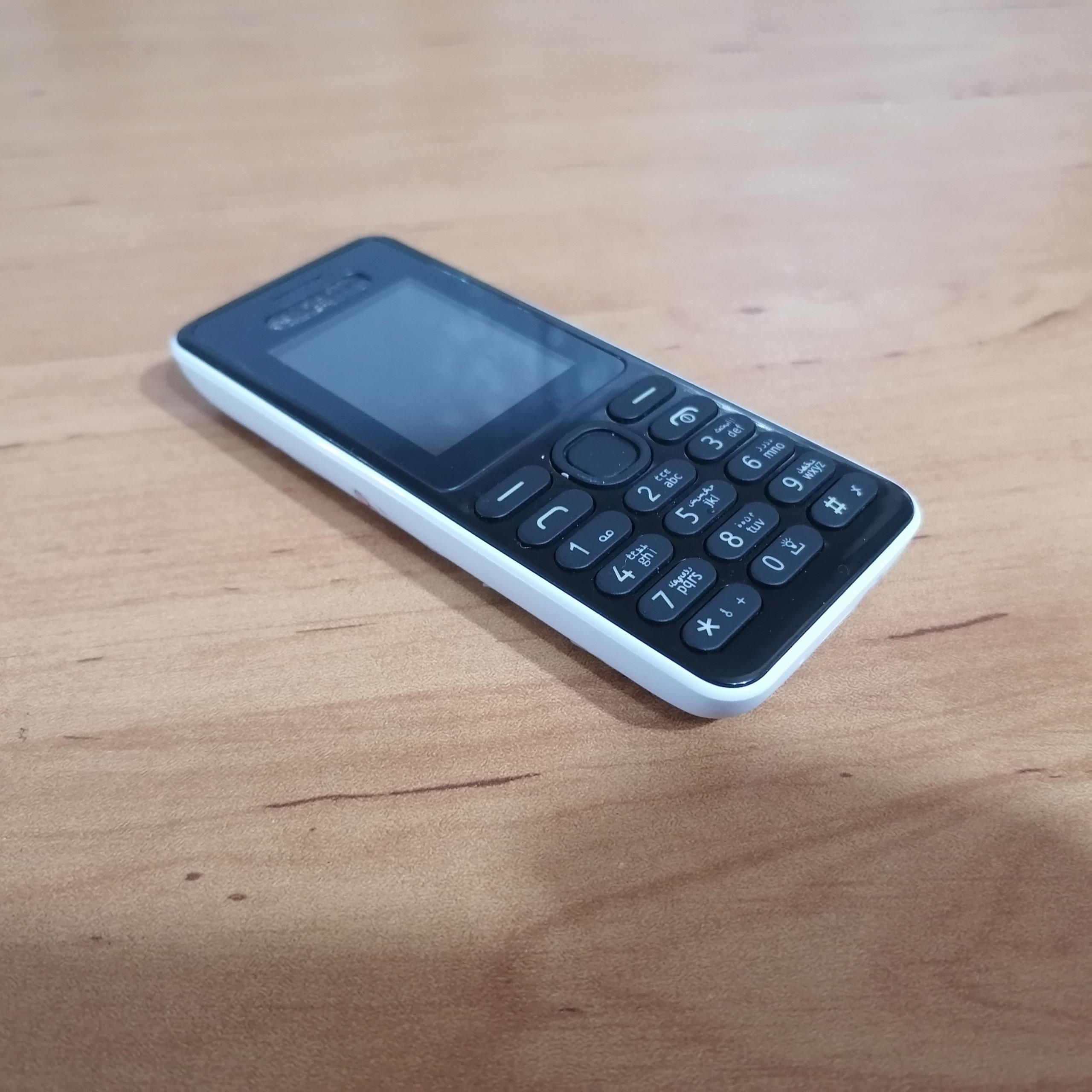 گوشی دکمه ای ساده 2 سیم کارت مموری خور Gresso108