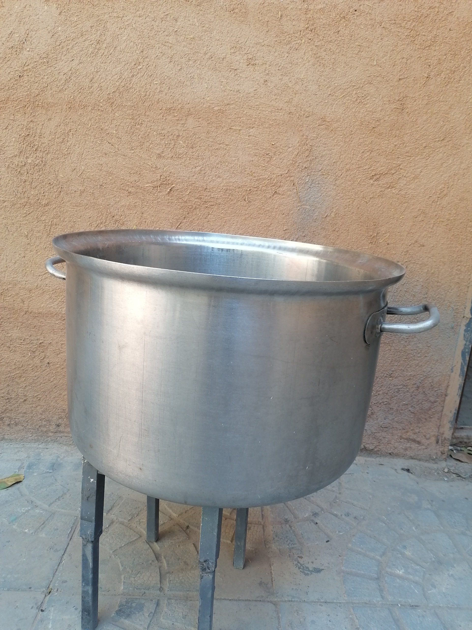 دیگ استیل ضخیم یا قابلمه استیل دو دسته