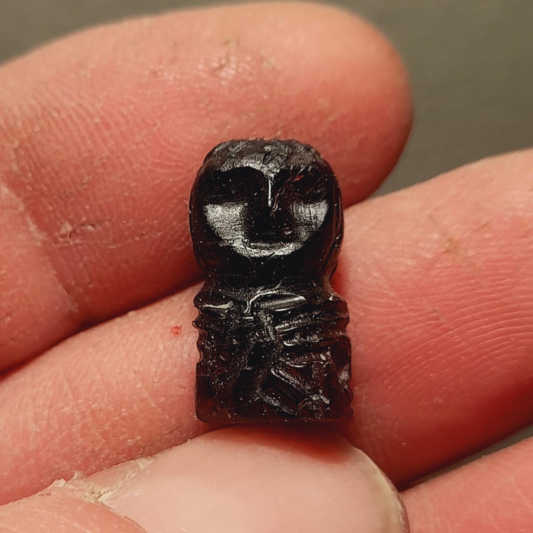 مهره بت کوچک یاقوت سیلان