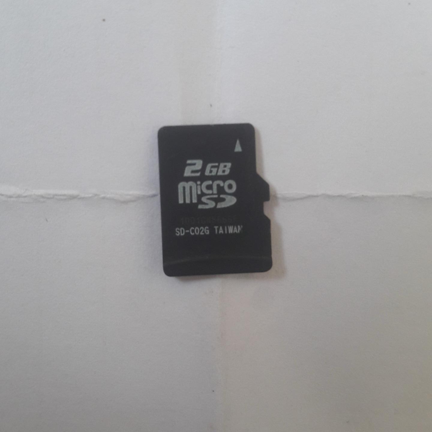 مموری2گیگ میکرواس دیTiwan