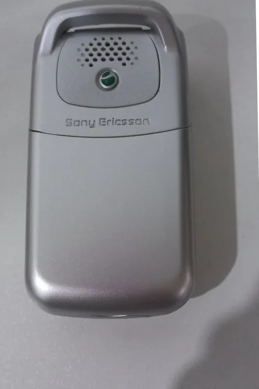 قاب نقره ای سونی اریکسونZ530i