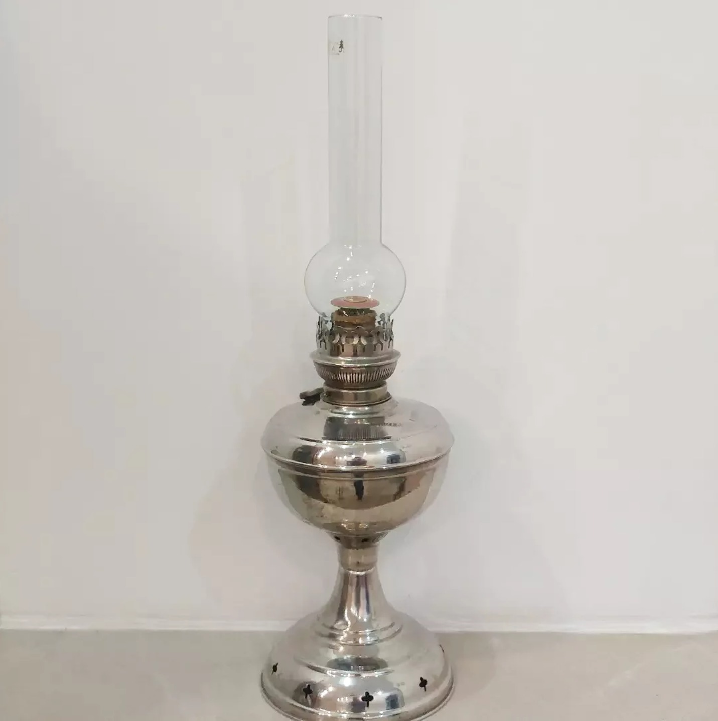 چراغ گردسوز تمام برنجی