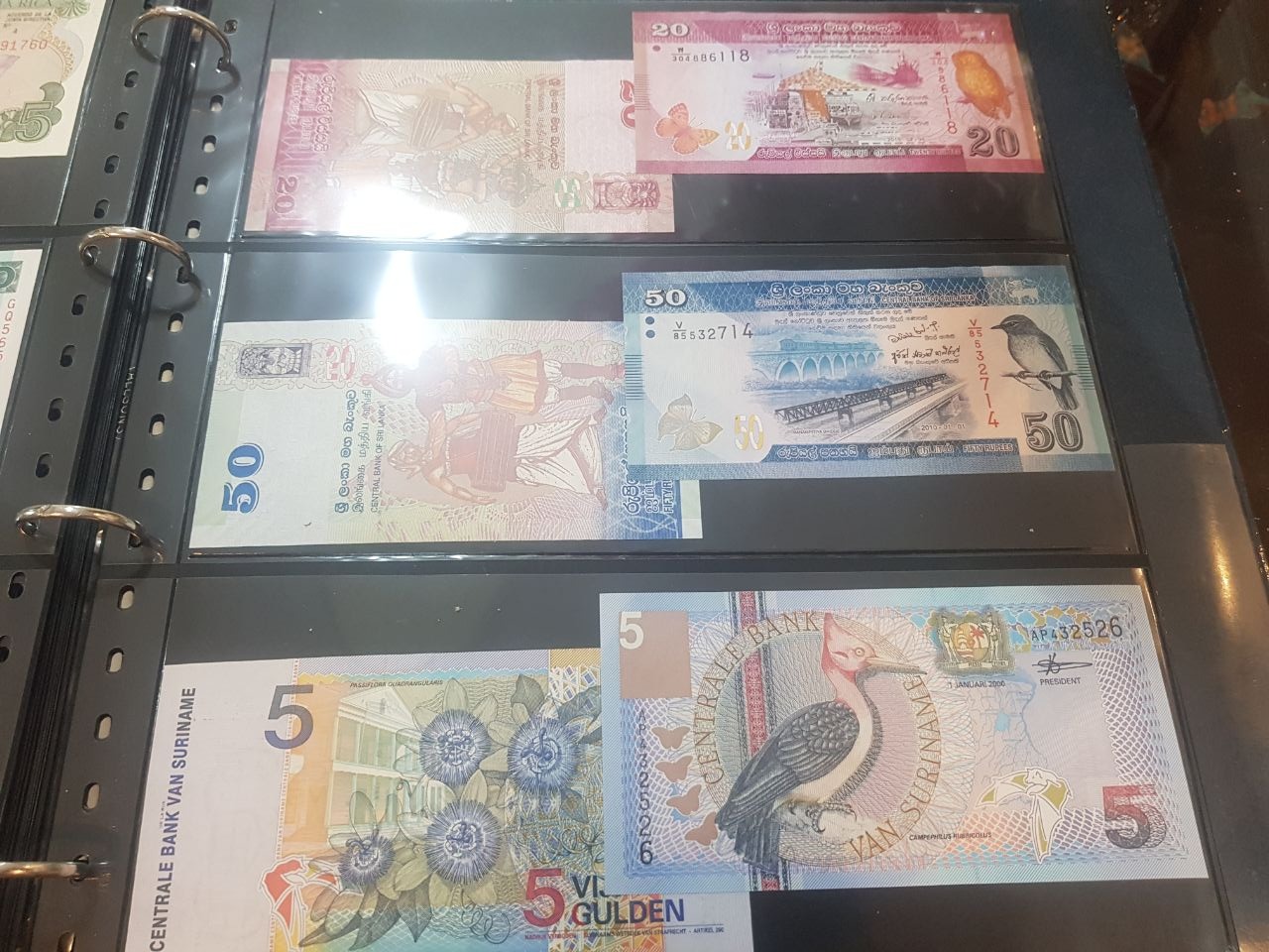  اسکناس  خارجی