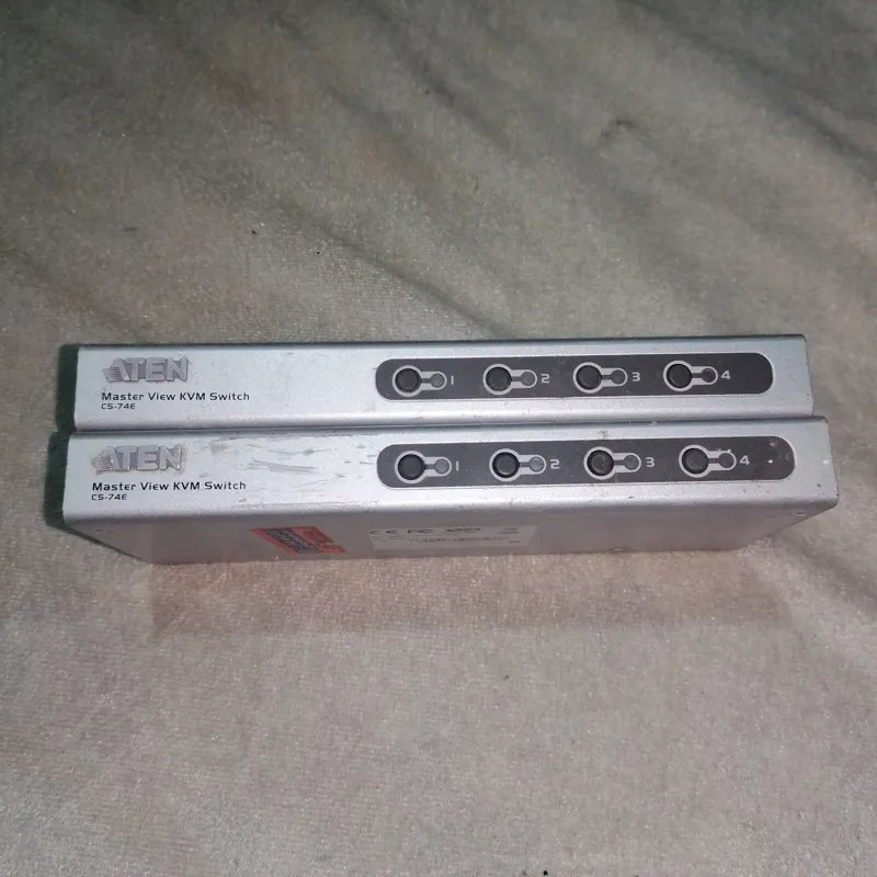 2 عدد سوئیچ kvm aten