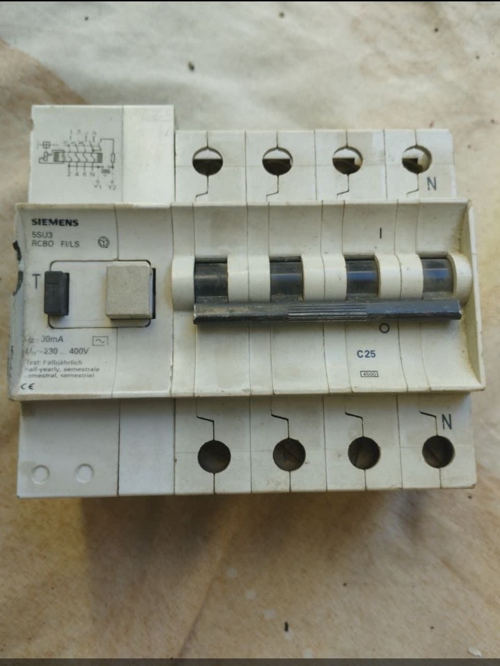 محافظ جان زیمنس آلمان