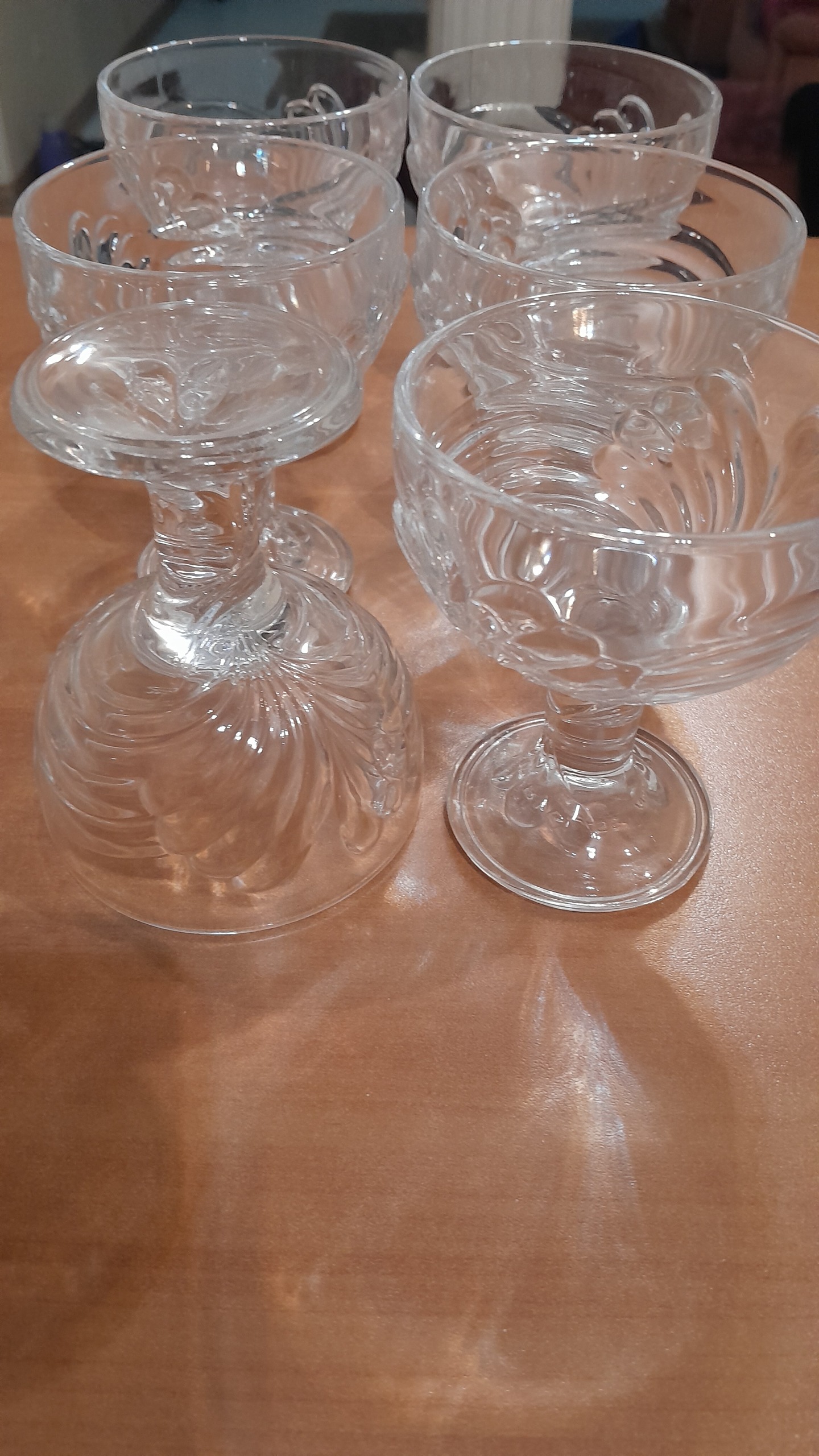 بستنی خوری ژاپنی