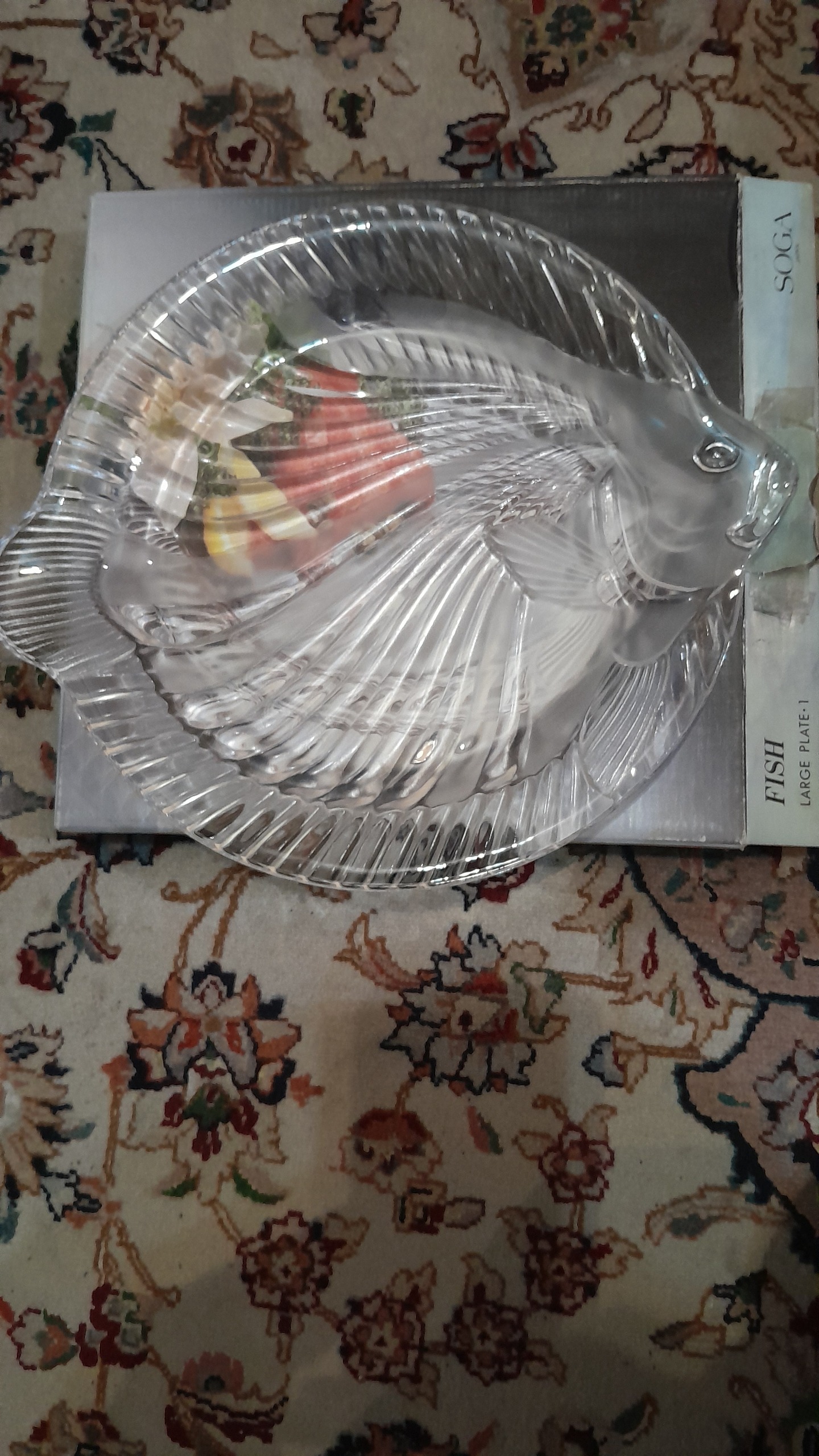 شیرینی خوری سوگا