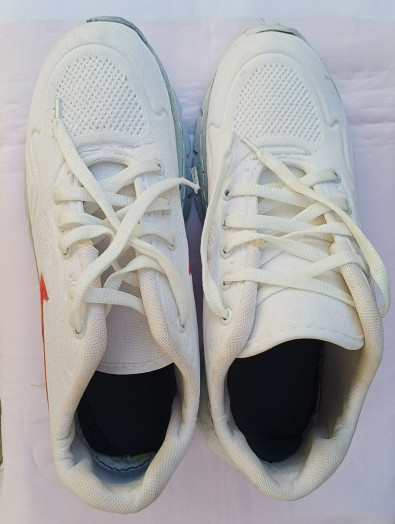 کتانی مردانه سفید سایز 43