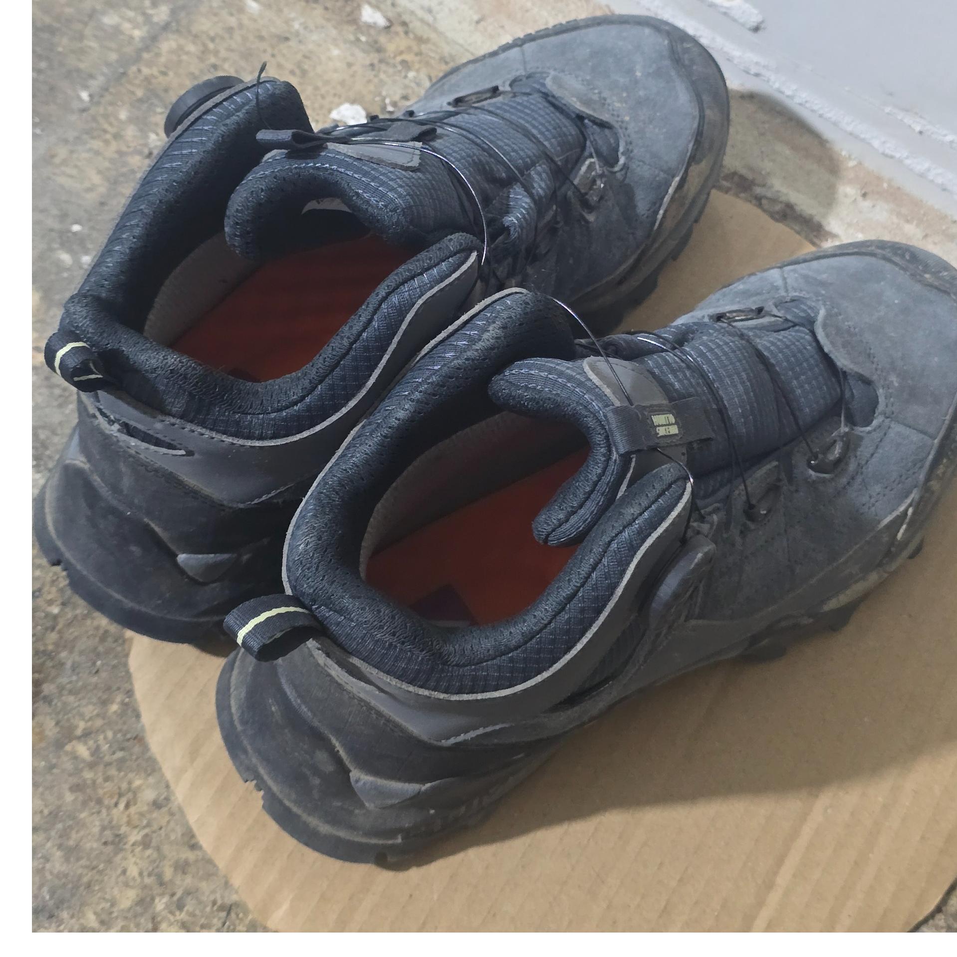 کفش کوه نوردی