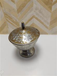 قندان