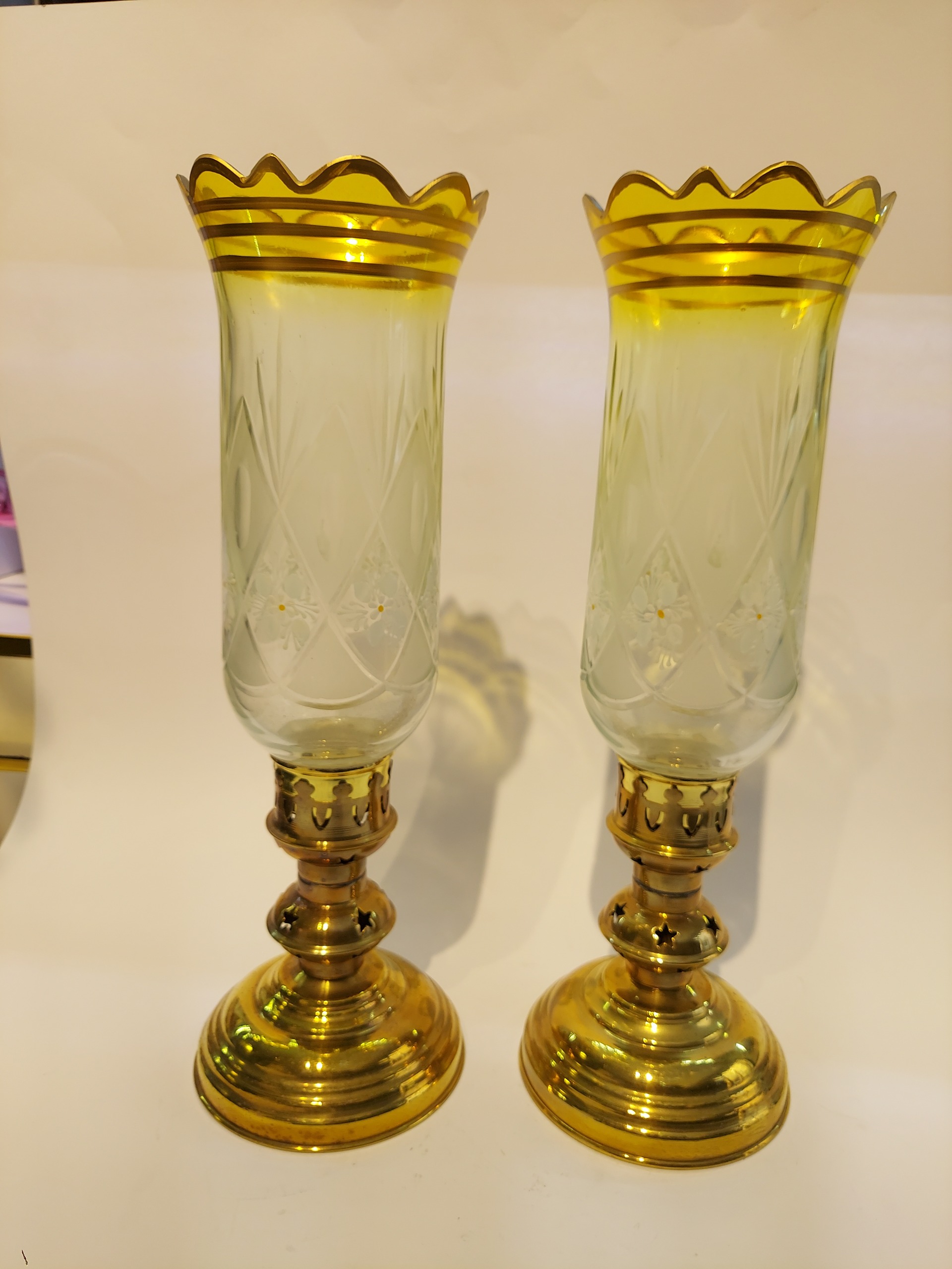 جفت شمعدان برنجی با حباب تراش زیبا