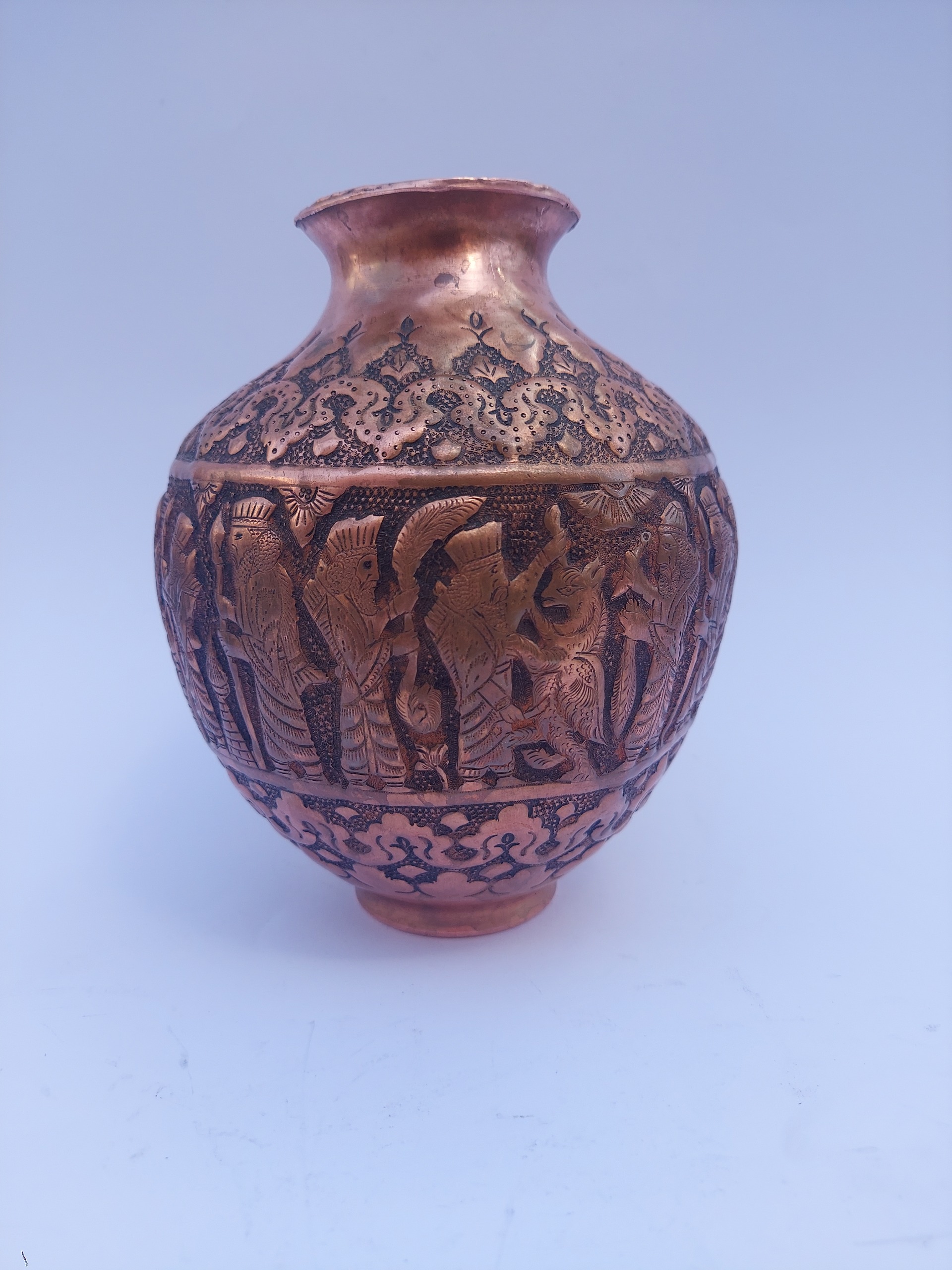 گلدان تمام قلم بسیار زیبا سنگین وزن