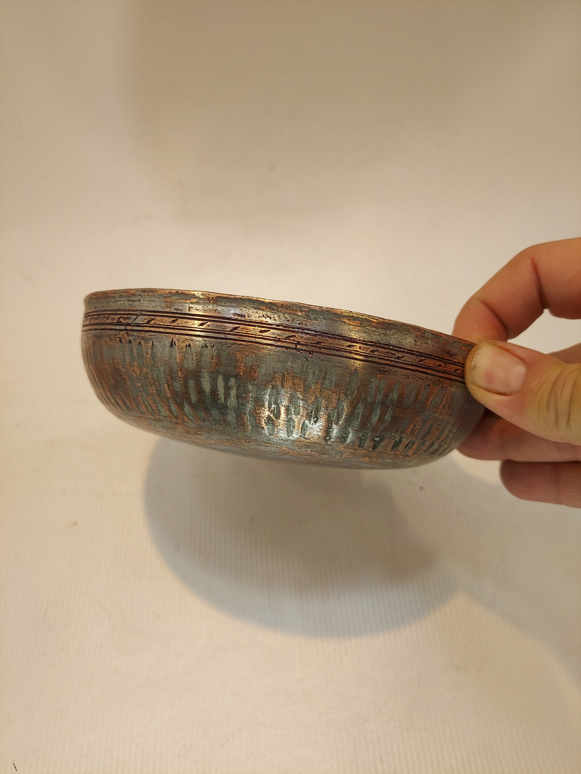 کاسه  یا پیاله مسی قلمزنی کهنه قاجاری