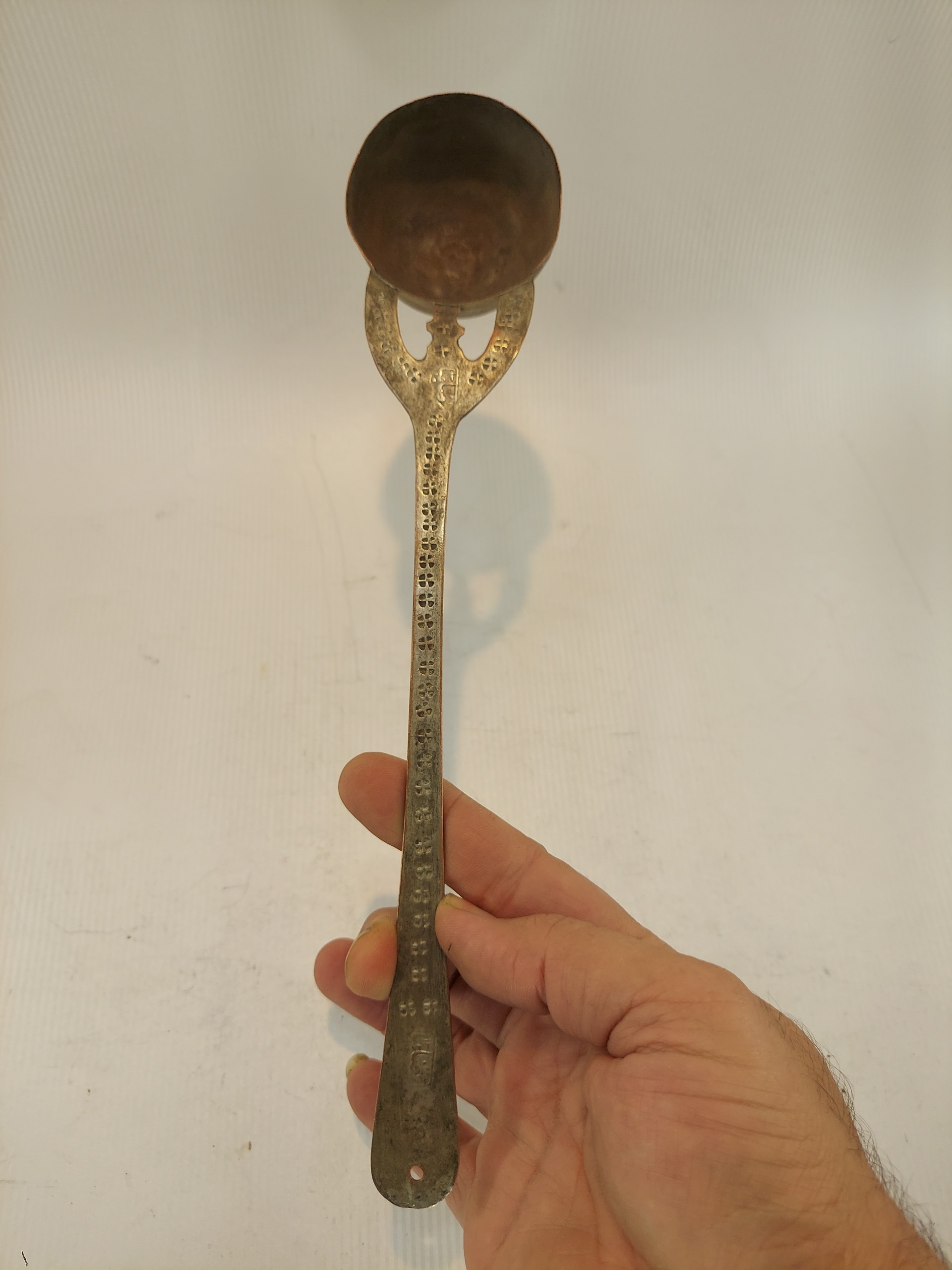 ملاقه مسی قاجاری تاریخ و مهردار 124 ساله