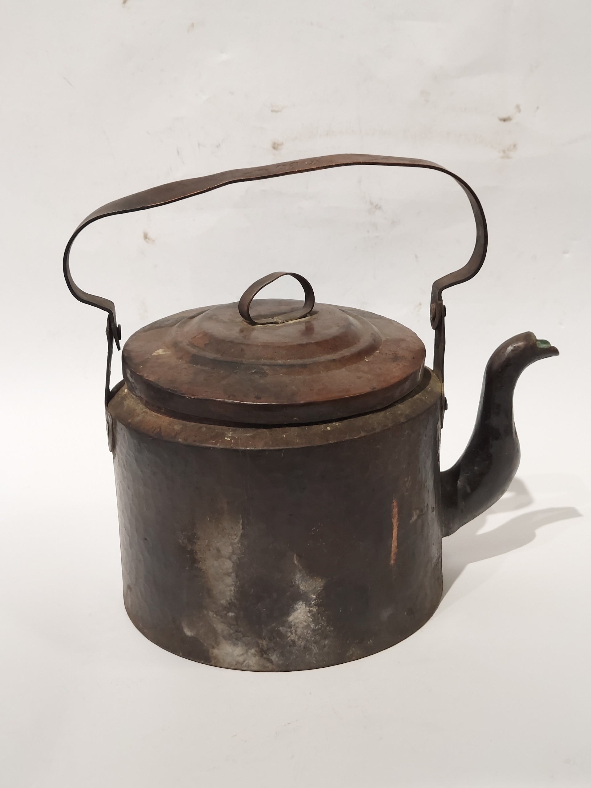 کتری مسی کهنه قاجاری چکشی ساز سلامت