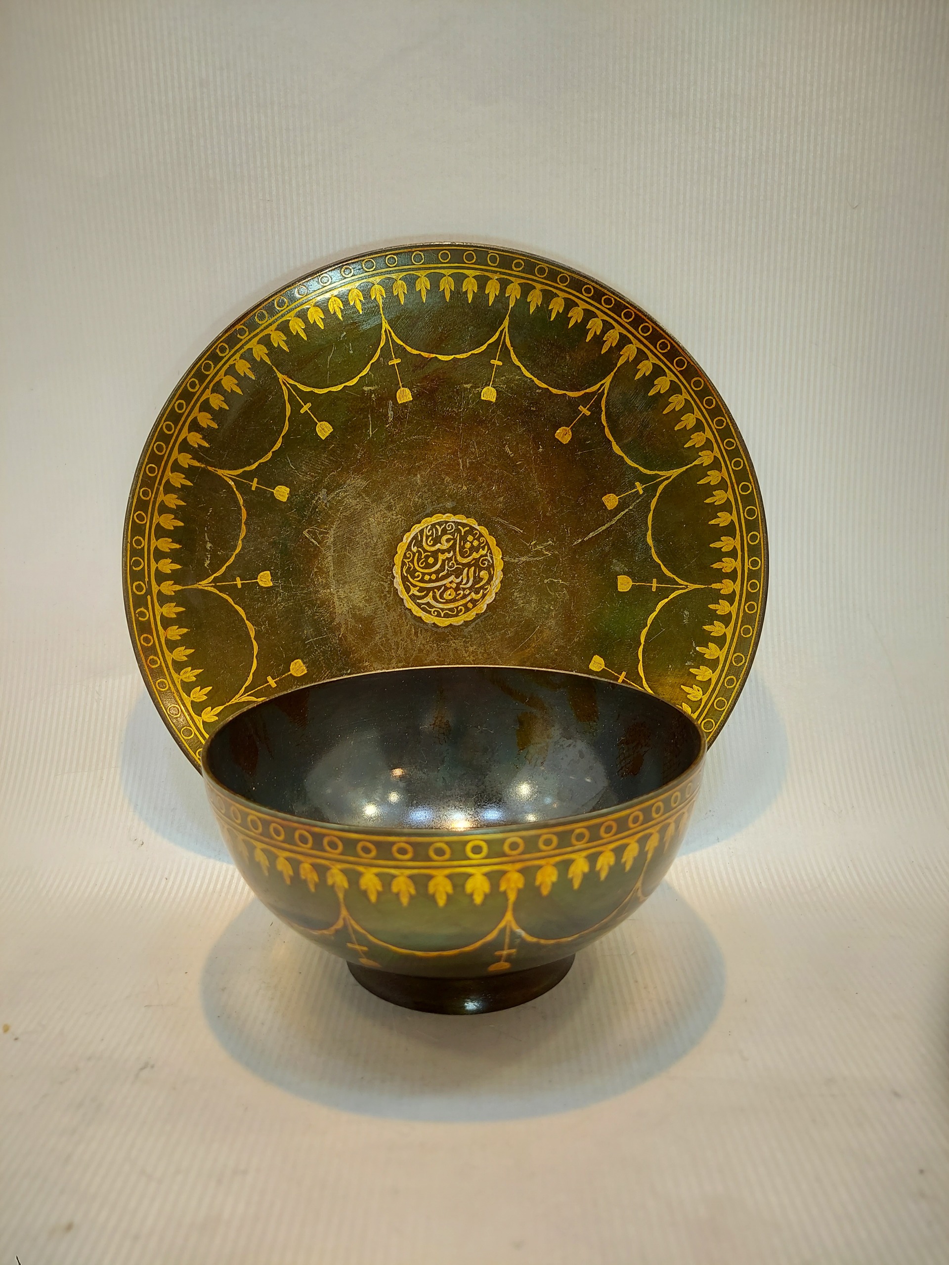 کاسه بشقاب فولادی نقره کوبی استاد جوهریان