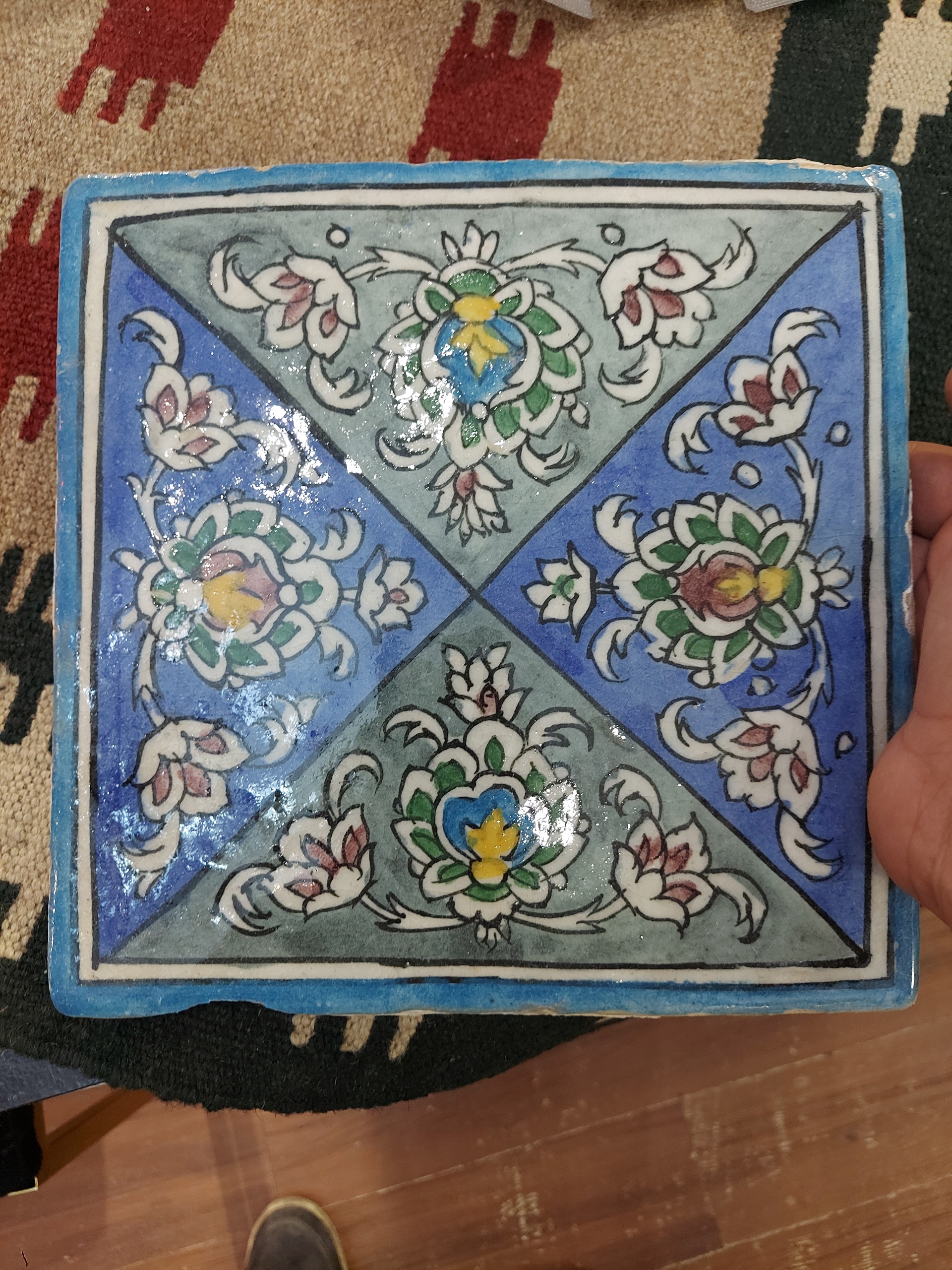 کاشی قدیمی بسیار زیبا