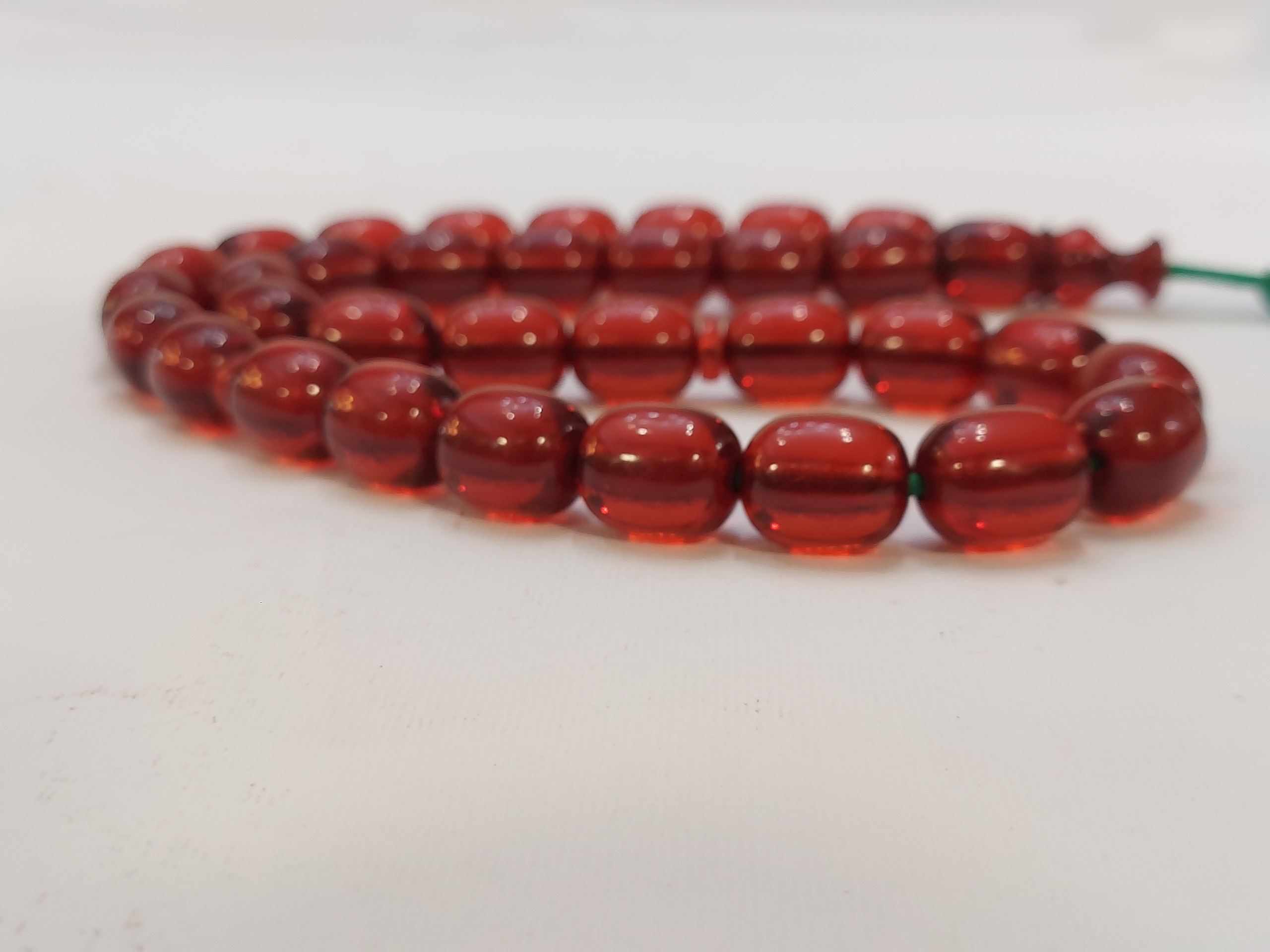 تسبیح آب حیات آلمانی رنگ شرابی دانه درشت