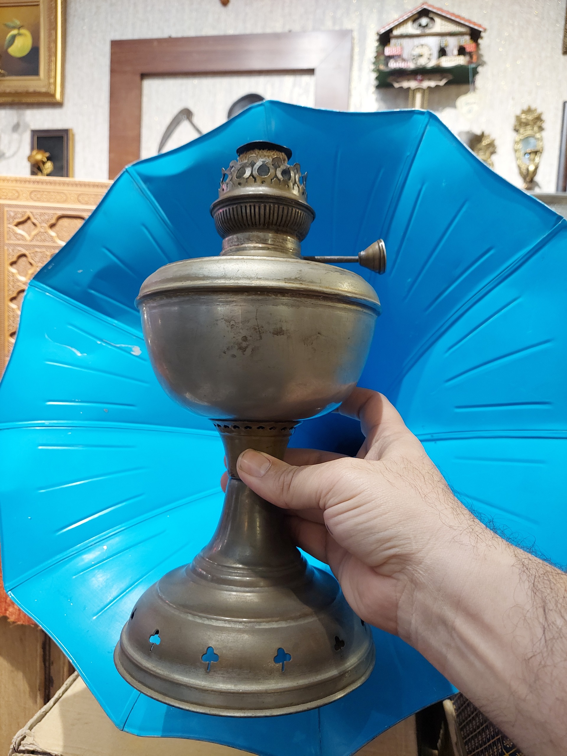 چراغ گردسوز روسی 130 ساله
