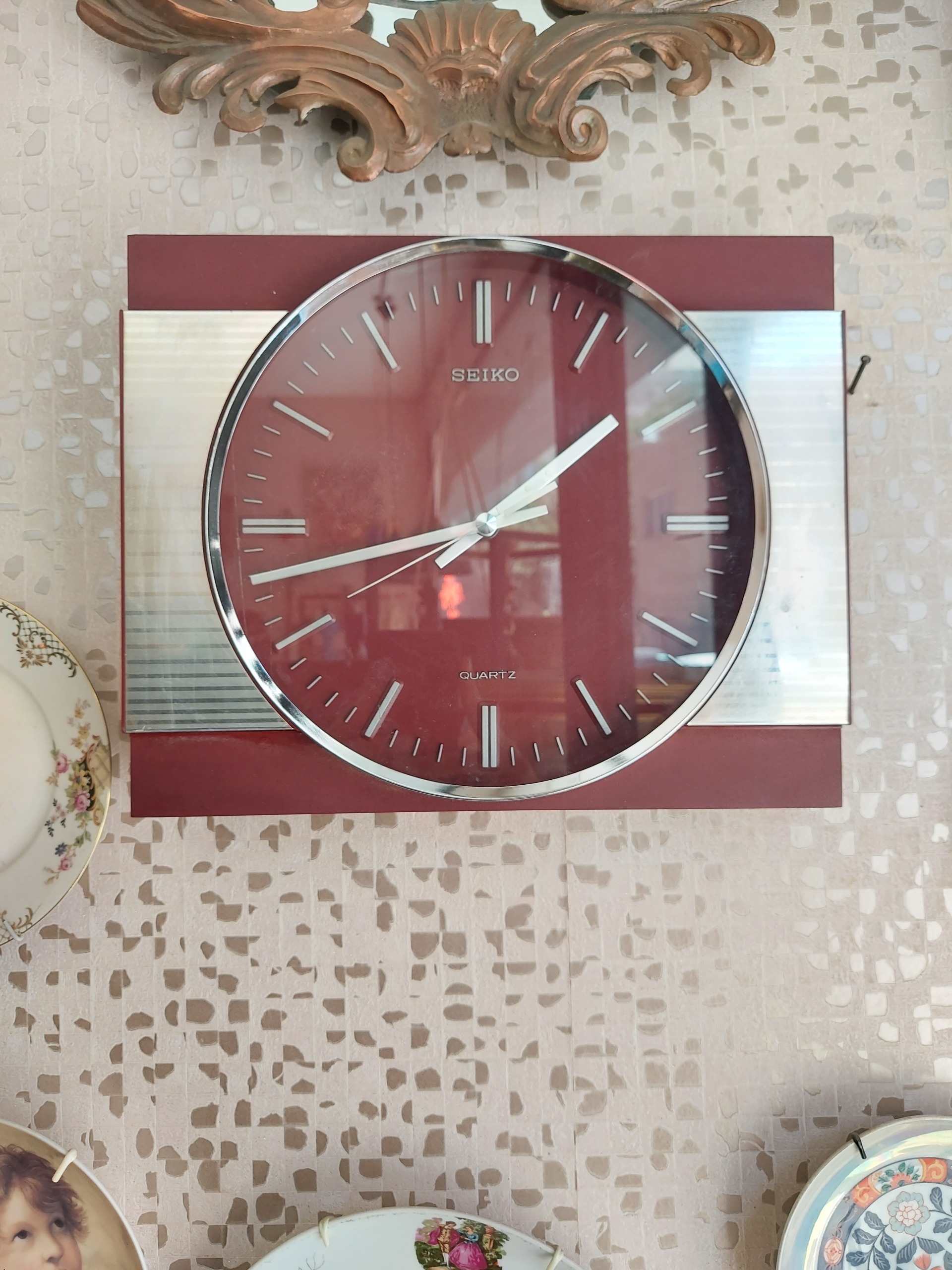 ساعت دیواری سیکو قدیمی