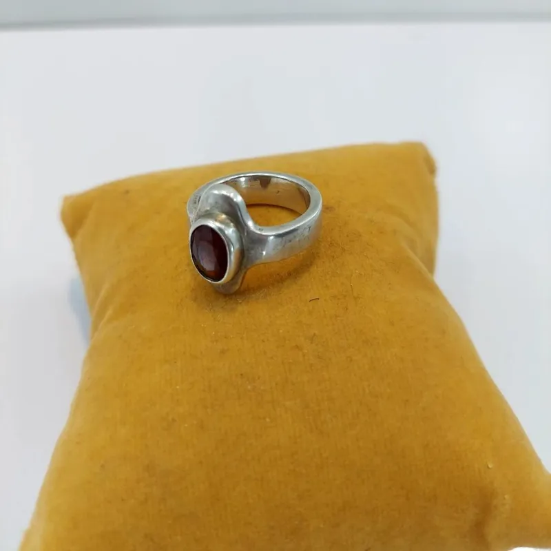 انگشتر یاقوت سرخ معدن اصل سیلان رکاب استاد همتی