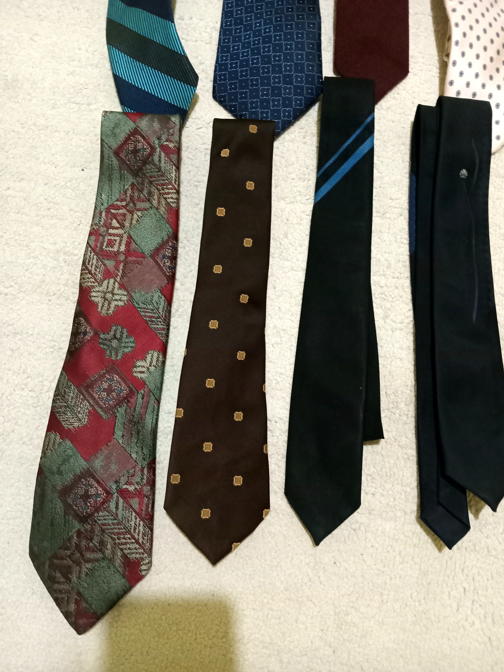 هشت عدد کراوات قدیمی