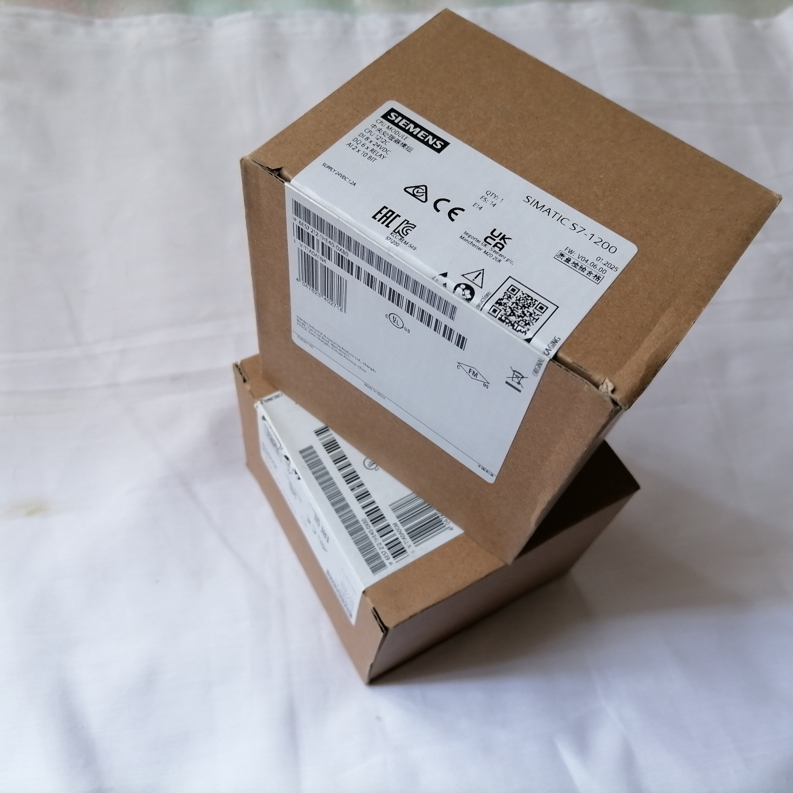 کنترلر پی ال سی PLC زیمنس1212کد 6ES7212-1HE40-0XB0